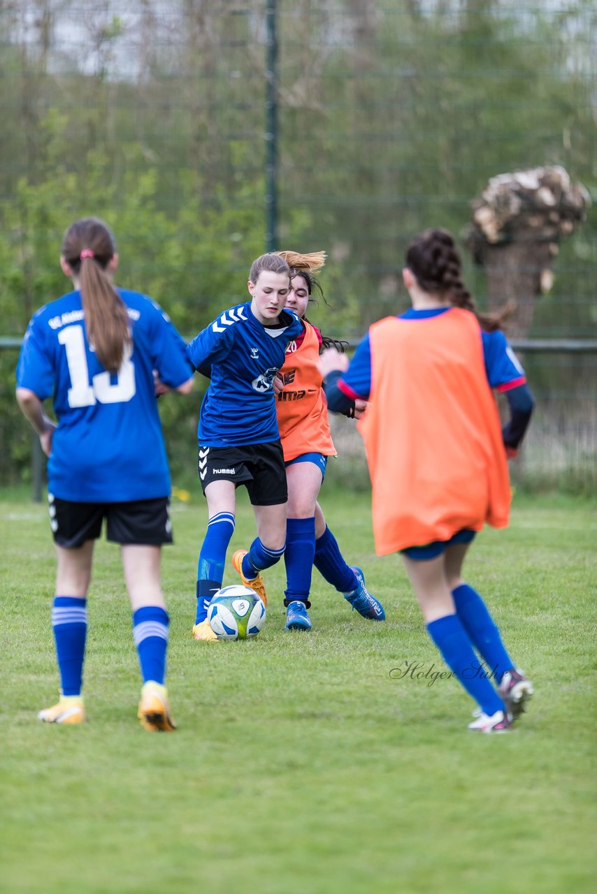 Bild 144 - wCJ VfL Pinneberg - Alstertal-Langenhorn : Ergebnis: 0:8